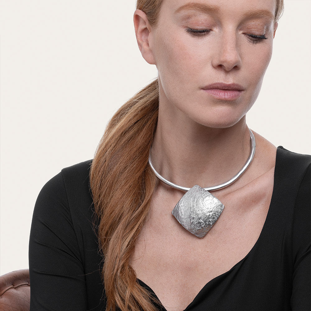 Collier torque en Aluminium 100% recyclé