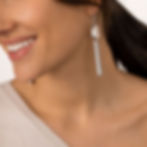 boucles d'oreilles barres en aluminium/vue sur oreille