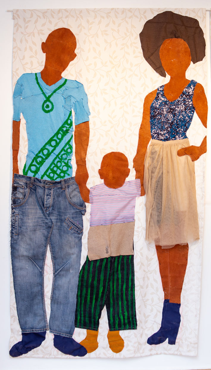 Nabir Yo, Dog Love, 2023
Bark-cloth, Embroidery and acrylic on cotton