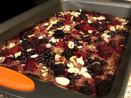 Berry Oatmeal Bake