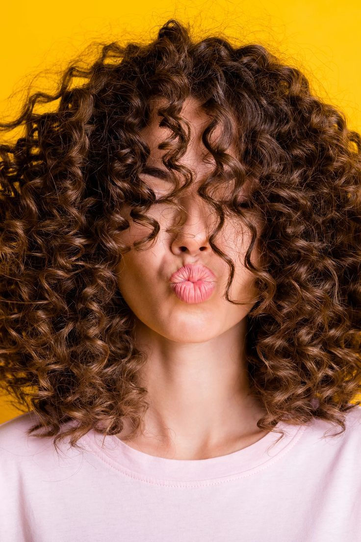 Comment construire une routine Haircare Clean pour stimuler la pousse des cheveux