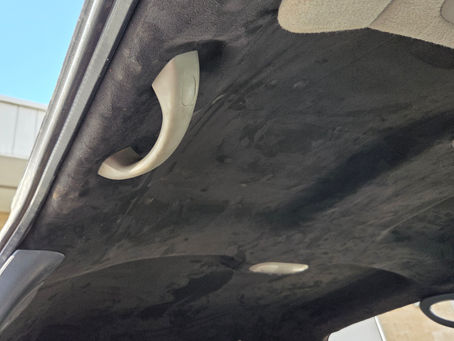What are the Benefits of Replacing Your Headliner?