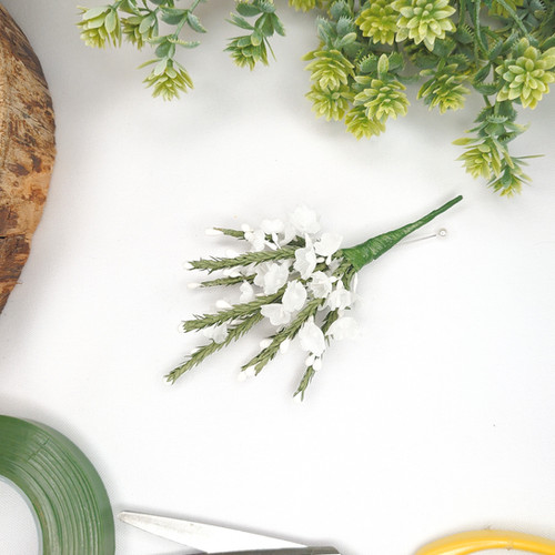 White Heather Buttonhole Wonderland Corsages Free Delivery Corsages Buttonholes Weddings