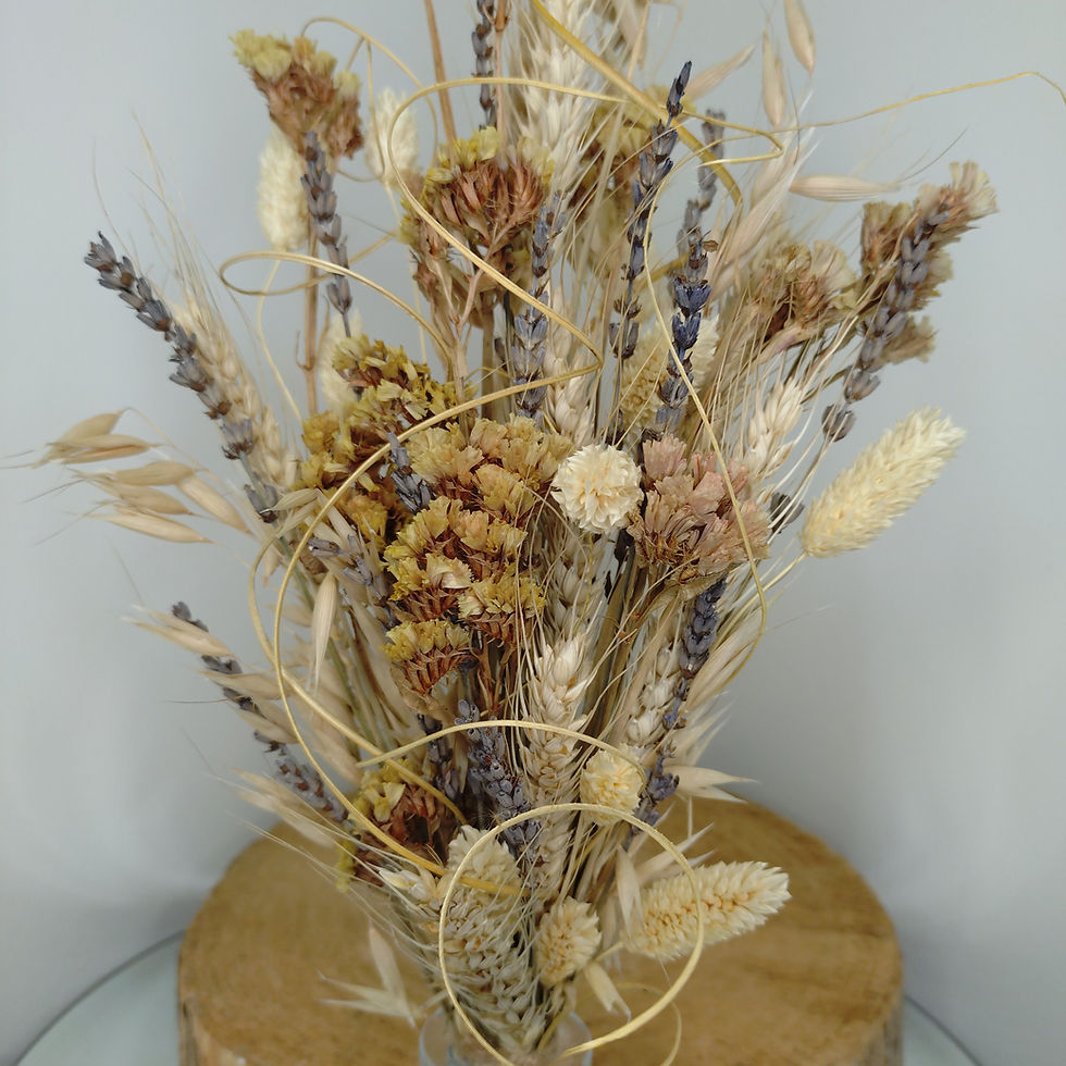 Thumbnail: Small Dried Flower Bundle (35cm Length) Statice