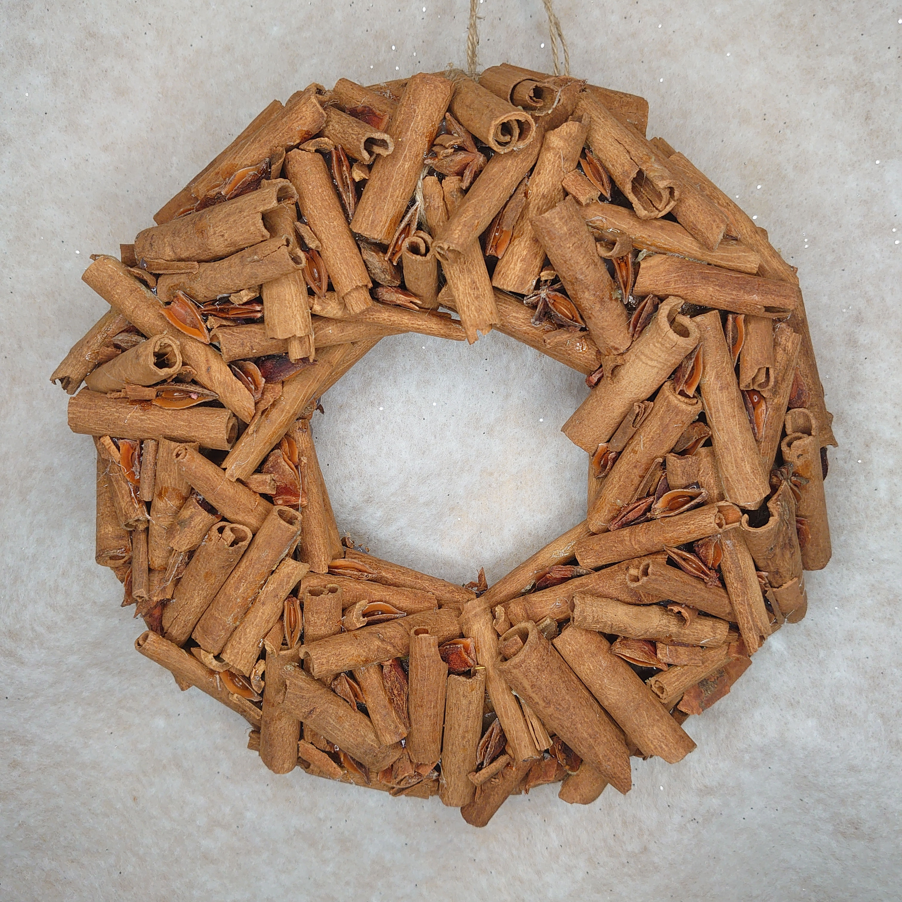 Cinnamon Wreath 22cm