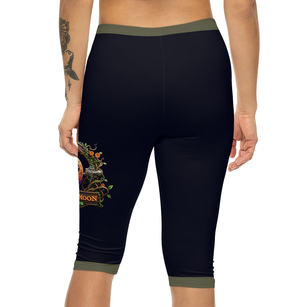 Thumbnail: Jupitaz Moon Studios Capri Leggings Mystical Moon Graphic Capri Leggings