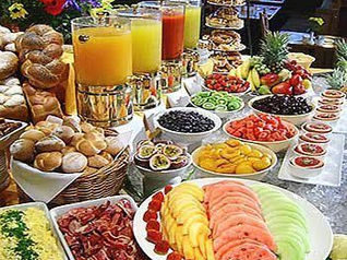 Buffet de café da manhã com os dias contados