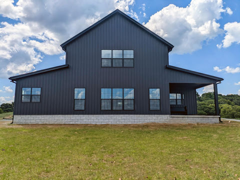 Modern Barndo Style Build