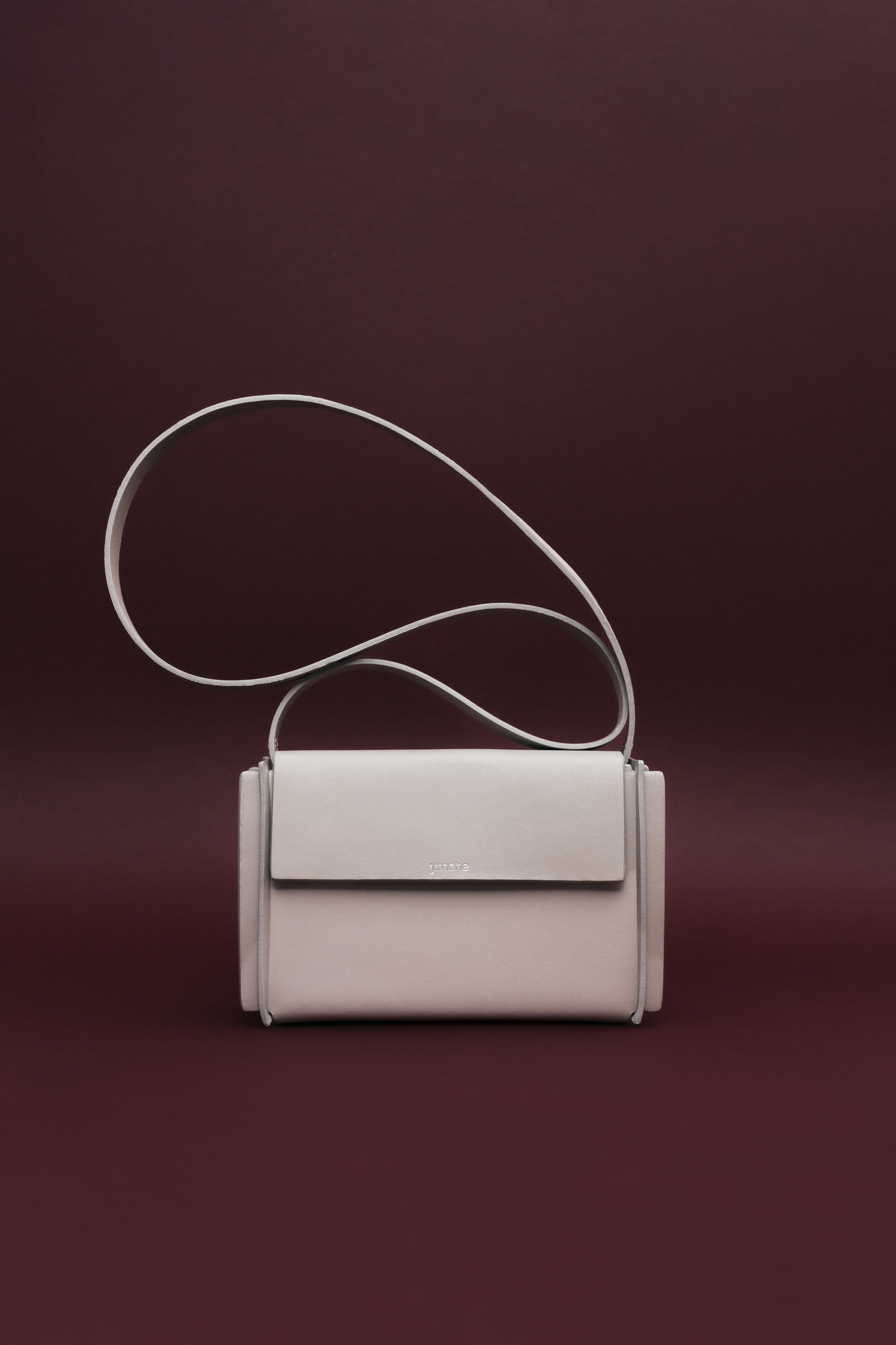 Miniclutch Cemento.jpg