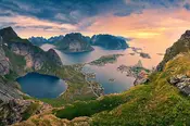 noorwegen-lofoten-reine.webp
