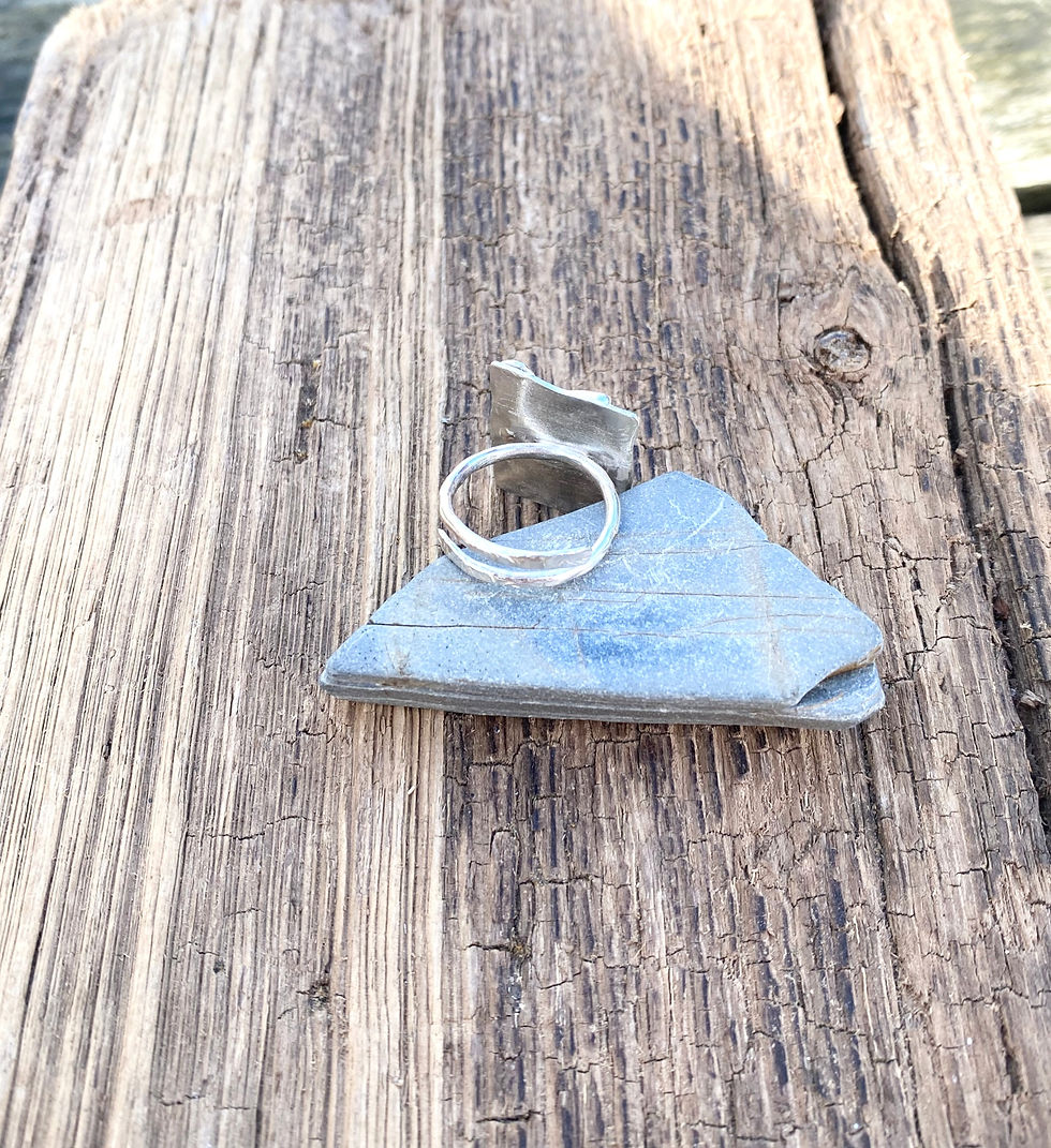 Thumbnail: Olive Green Seaglass On Rippled Rectangle Ring