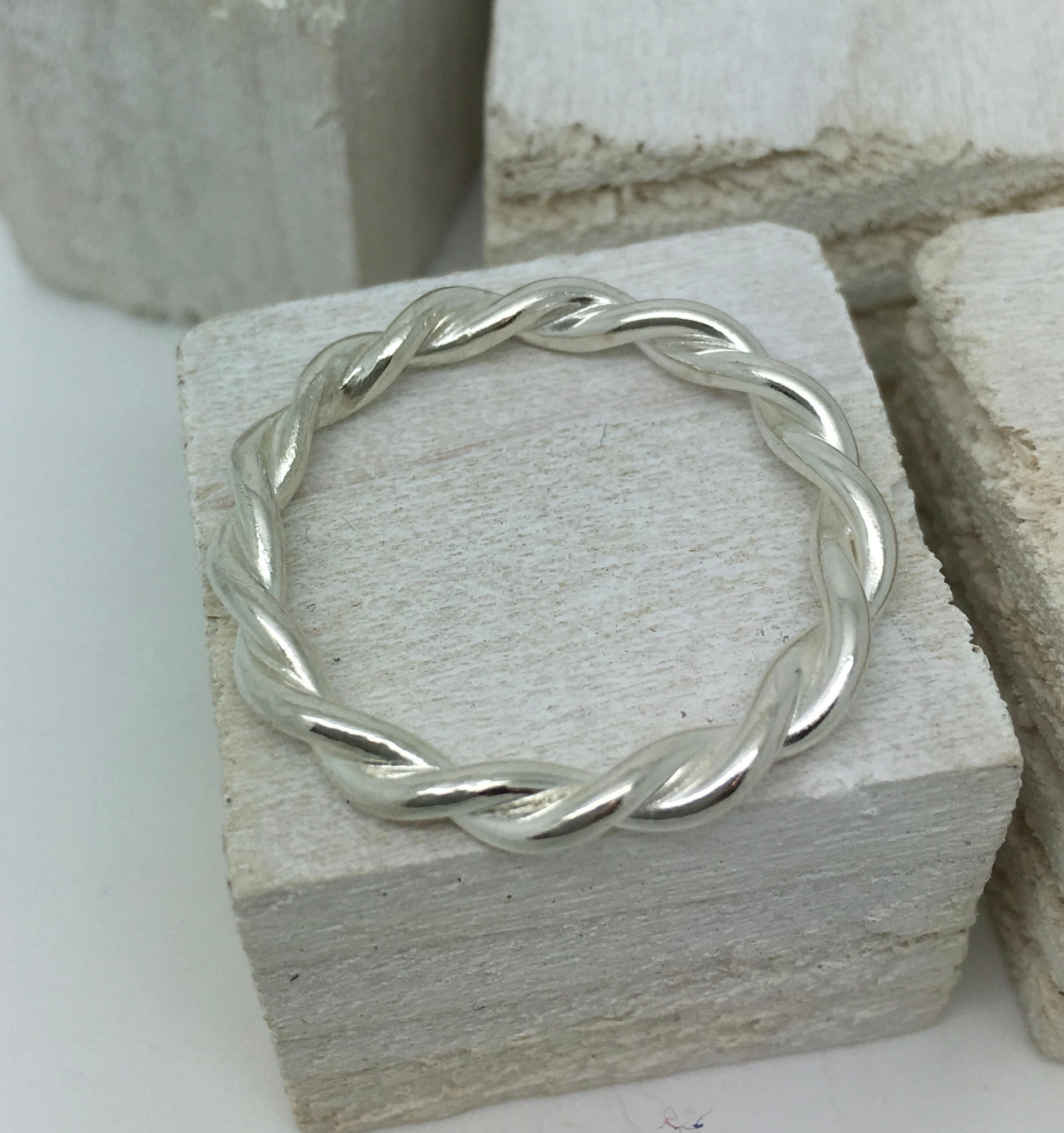 Stackable Twisted Ring
