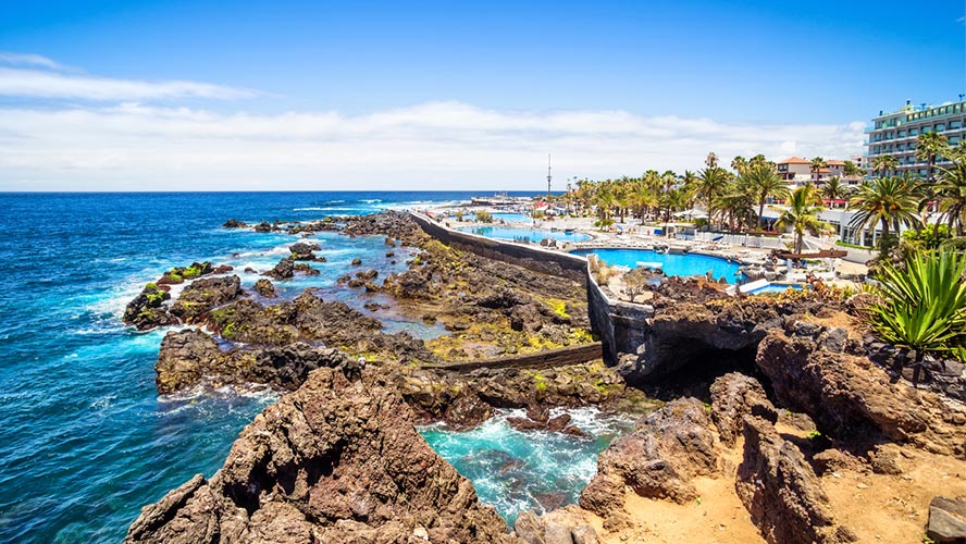 Playa Martiánez és Costa Martiánez – vulkanikus strand és ikonikus élményfürdő Tenerifén