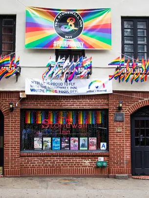 8 locais em NY que homenageiam a comunidade LGBTQIA+
