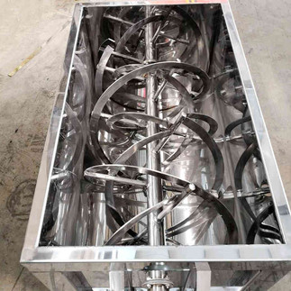 Horizontal ribbon blender mixer machine details
