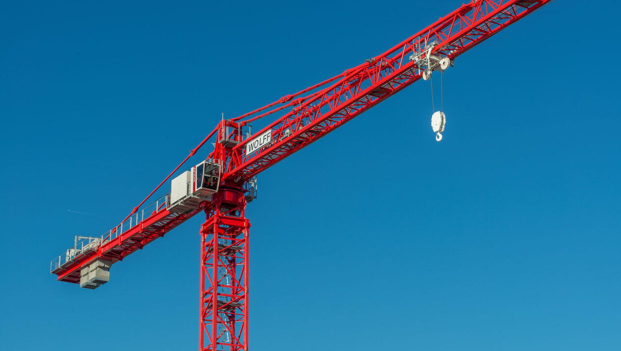 Wolffkran launches its first saddle job crane in 800m/ton class