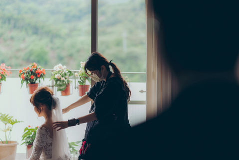 楓凌小徑|婚禮紀錄|婚攝|早妝