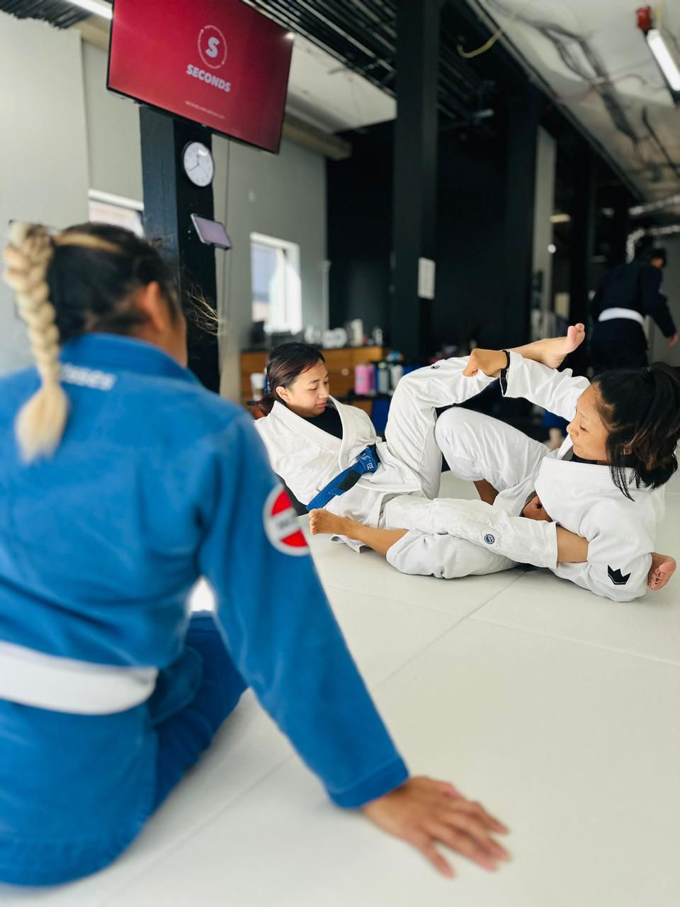 womens classes.jpeg