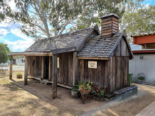 Crows Nest Museum & Information Centre