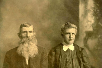 grandparents-1956838_1280.jpg