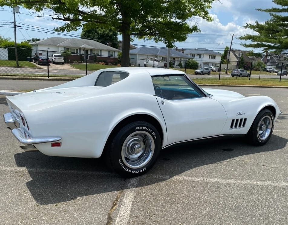 Thumbnail: Chevrolet Corvette 1968