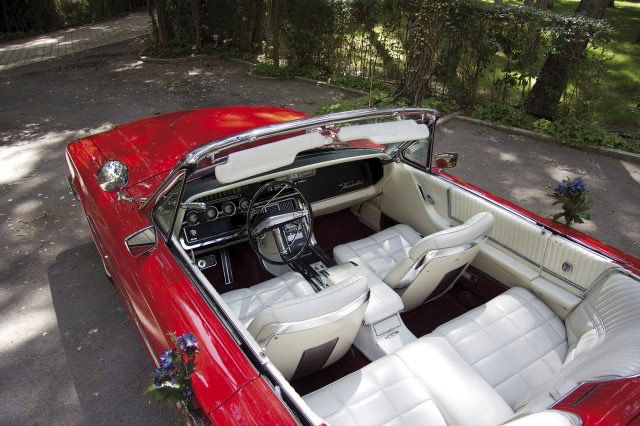 Miniatura: Ford Thunderbird 1966 Convertible