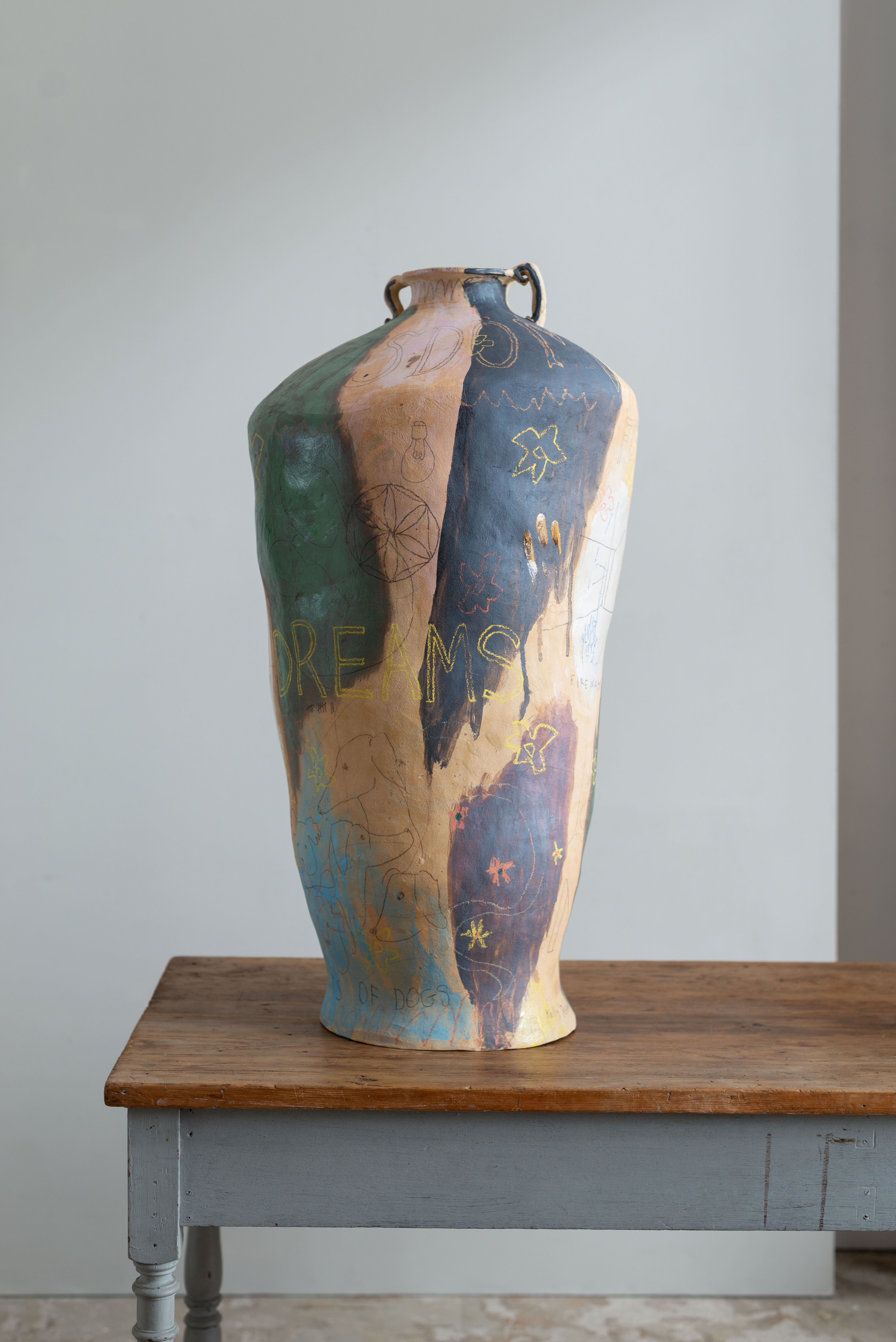An original sculptural vessel by artist Kelly Jessiman.
