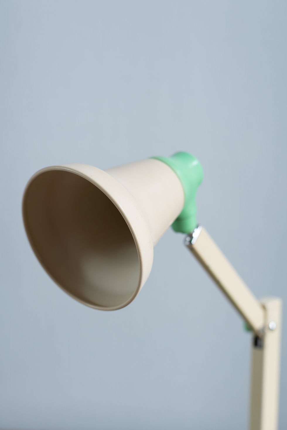 A rare vintage Wandalite Anglepoise Lamp. The 'Junior Model' in the green and cream colour-way by CornerCroft of Coventry.