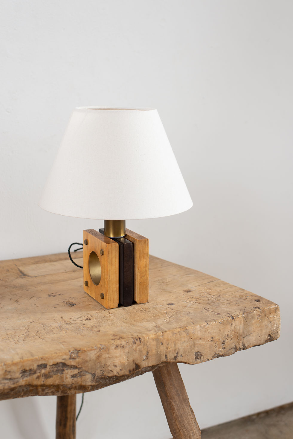 Square Block Italian Table Lamp in Wood and Brass, C1970