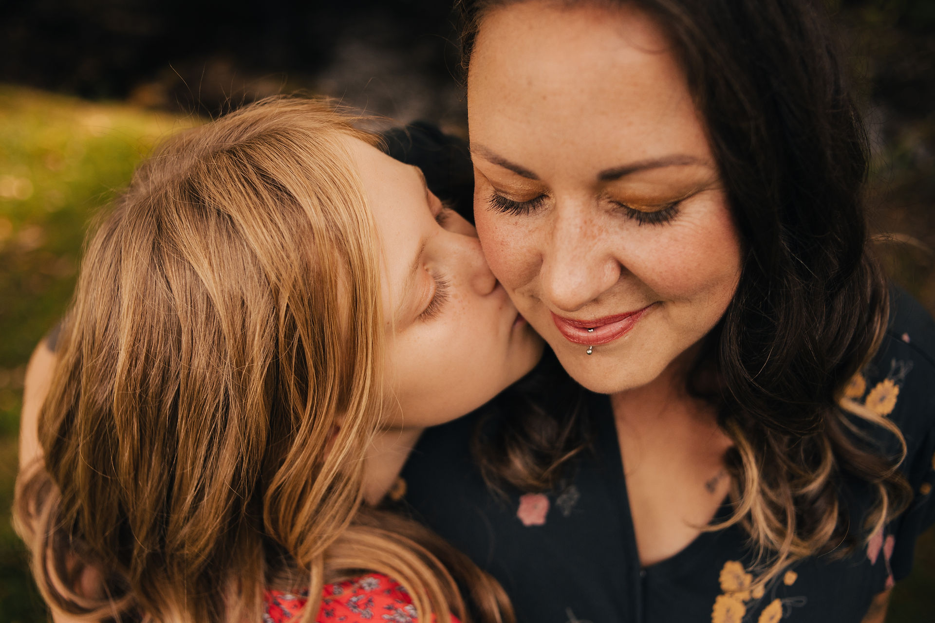 Spend Time Together, Children's Portraits,  Family Time, Making Memories, 5 Star Business, Featured, Awarded, Okanagan, Beautiful,  Canon,  Kelowna BC, Vernon BC , Family, Kelowna's Best, Kelowna, Photography, Traveling, Vernon,  Wedding Photographer, Vernon Studio