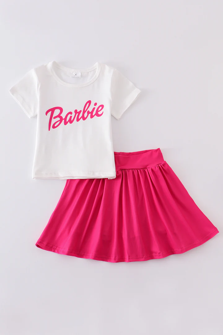 A Guide to Styling the Ultimate Girly Look
