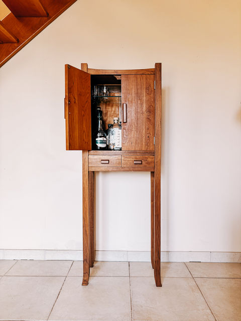 Drinks cabinet in cherry 