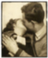 kissingcouple.jpg