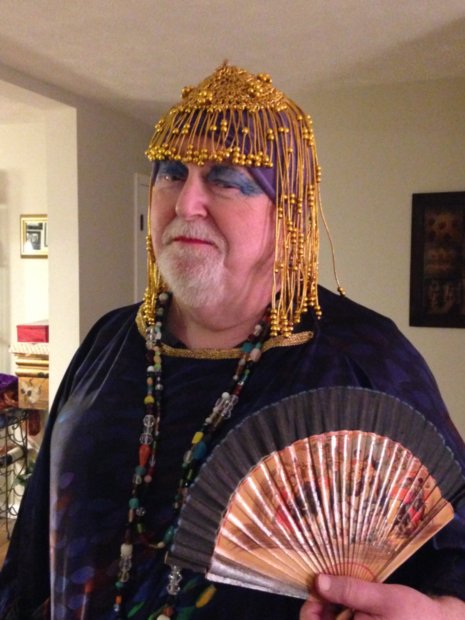 Joe Lannen as Lucy Loving