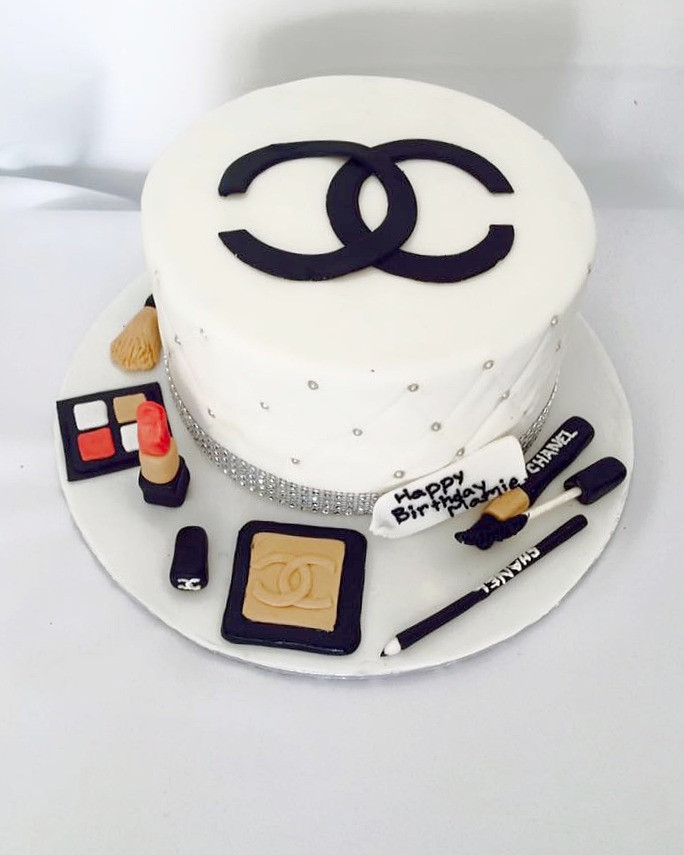 Tish Treats Montreal Custom Cakes