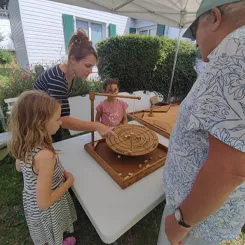 Impulsion évènement expliquant les règles du jeu à la famille