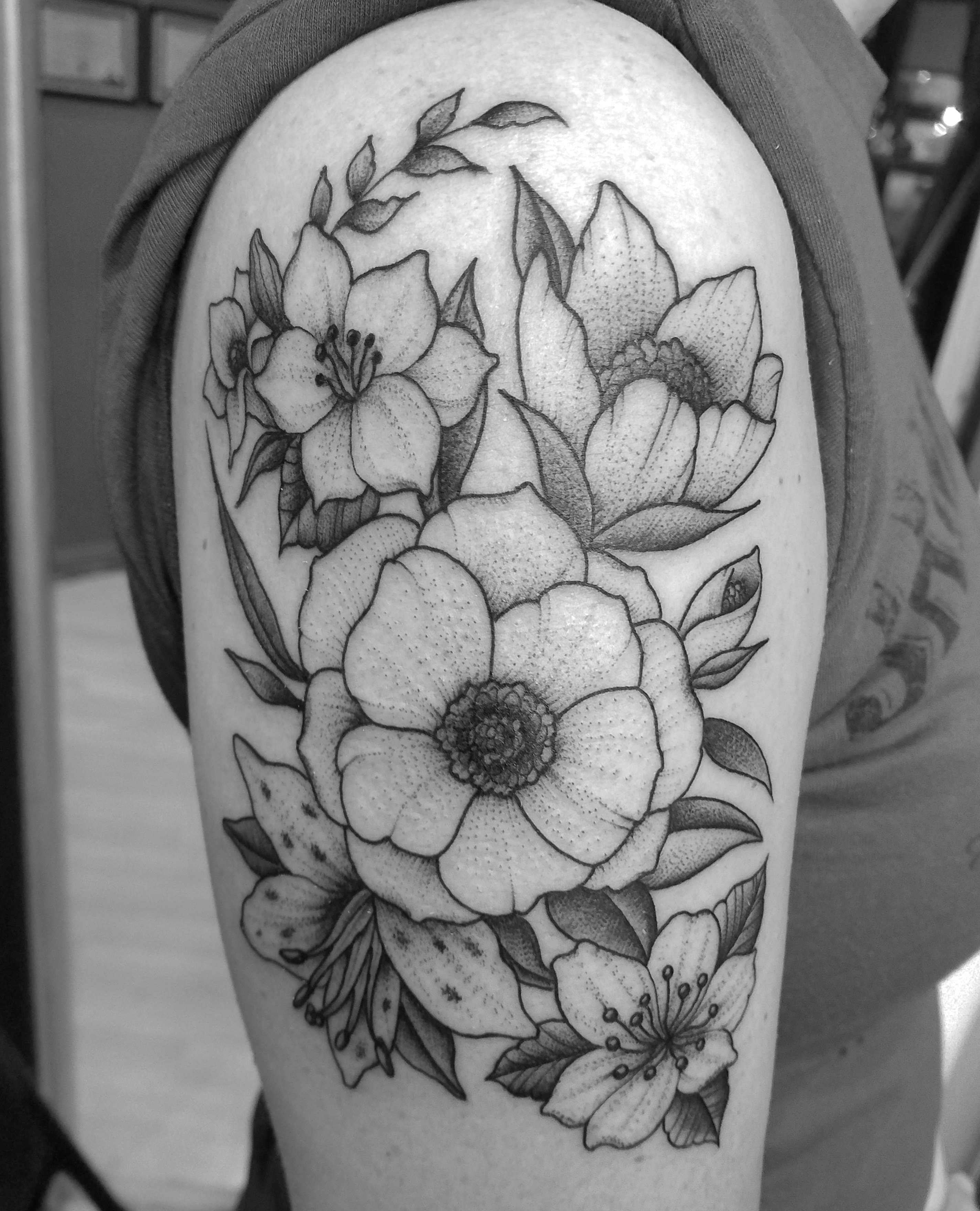 Chameleon Tattoo & Body Piercing