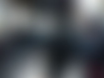 Cameră video profesională Canon folosită pentru filmări, ilustrând diferența dintre 4K și 1080p.