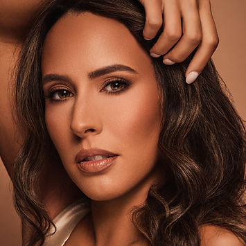 Miss Connecticut 2024 Gina Carloto _edited.jpg