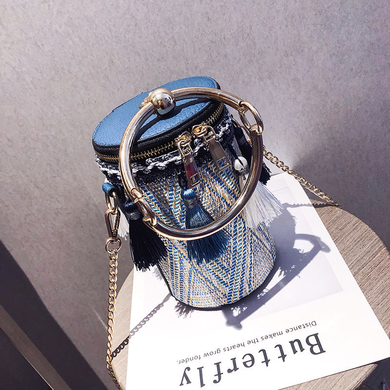 Thumbnail: Luxury Handbag Women Bag Designer Retro Weave Feather Tassel lady Shoulder Bag