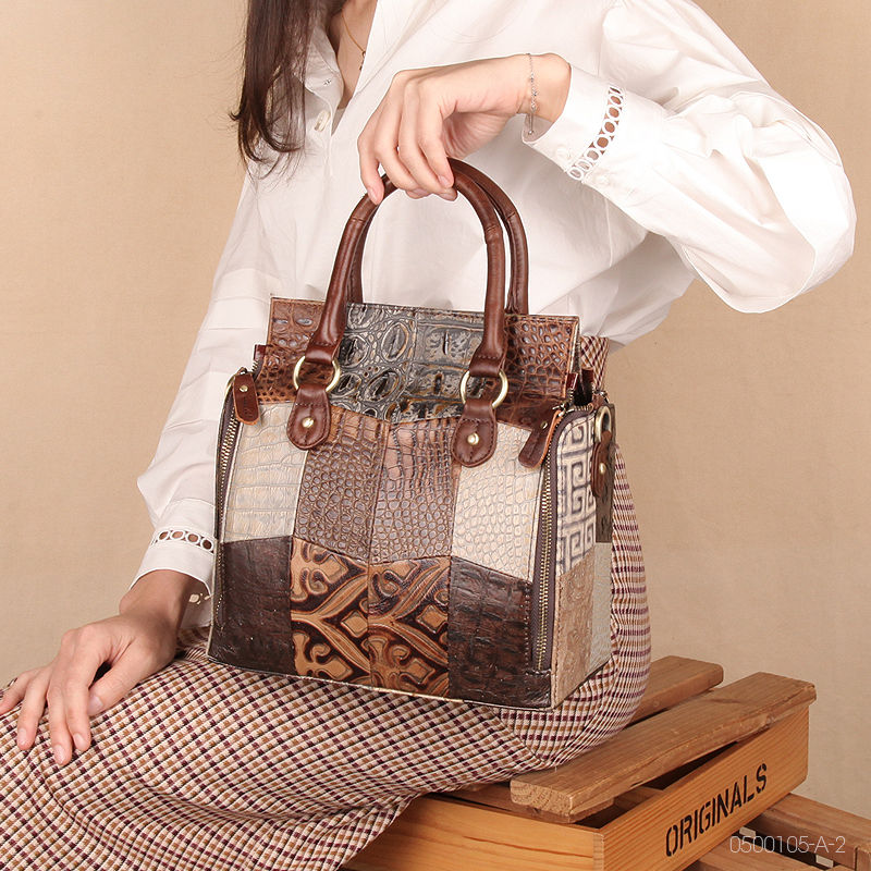 Thumbnail: Women's Large Capacity Genuine Leather Multifunctional Portable Shoulder Bag