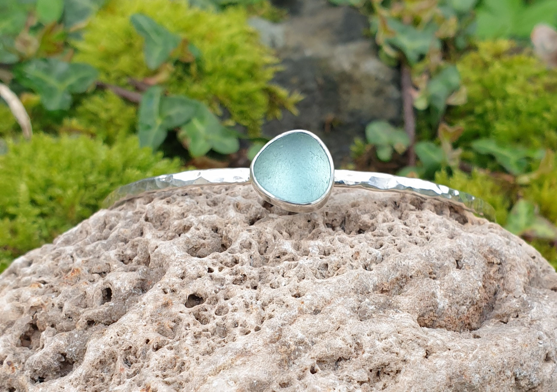 Handmade bangle with bezelled seaglass charm (S/M)