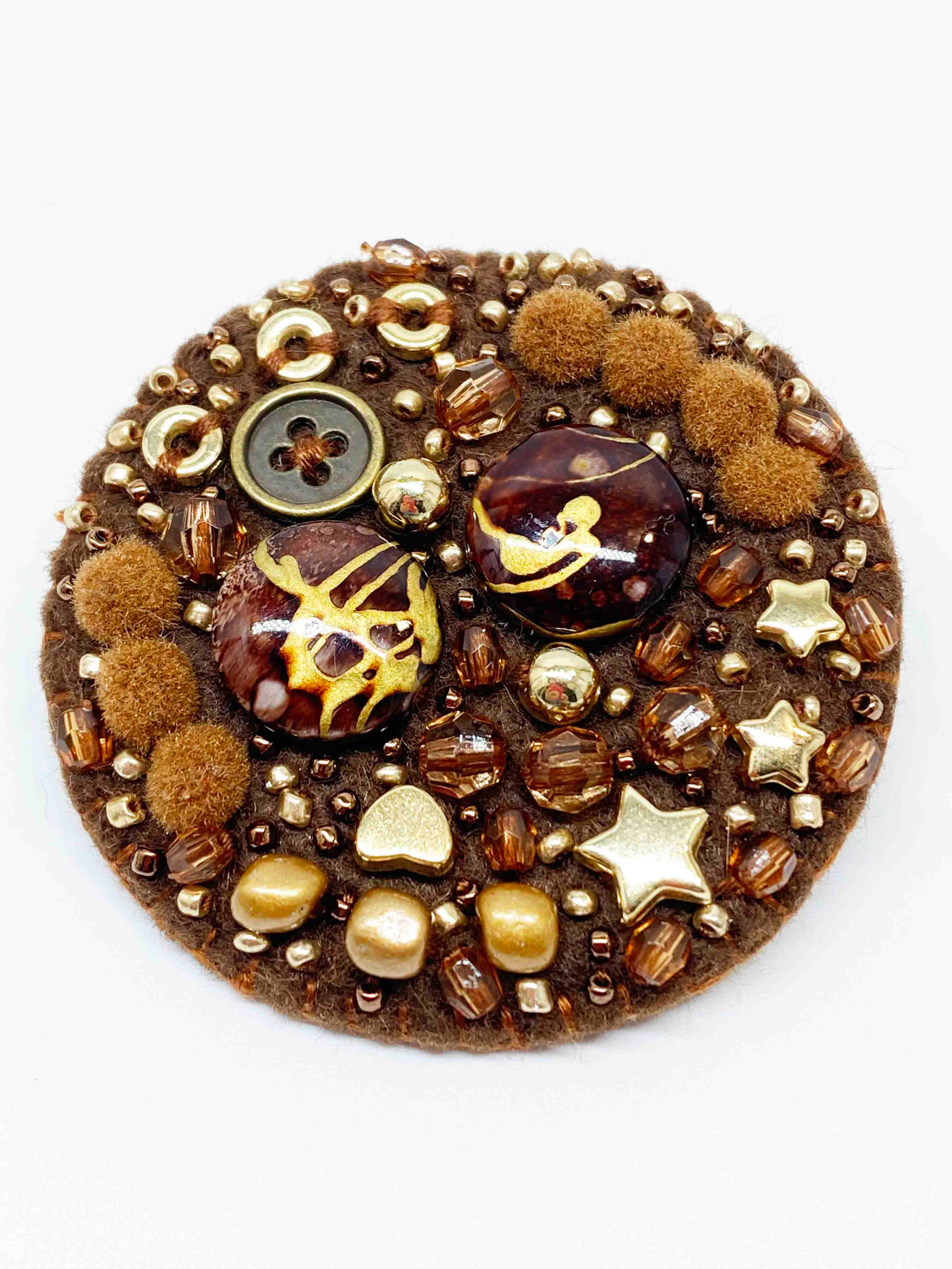 Card & Gift in One - Large Brown & Gold Round Brooch