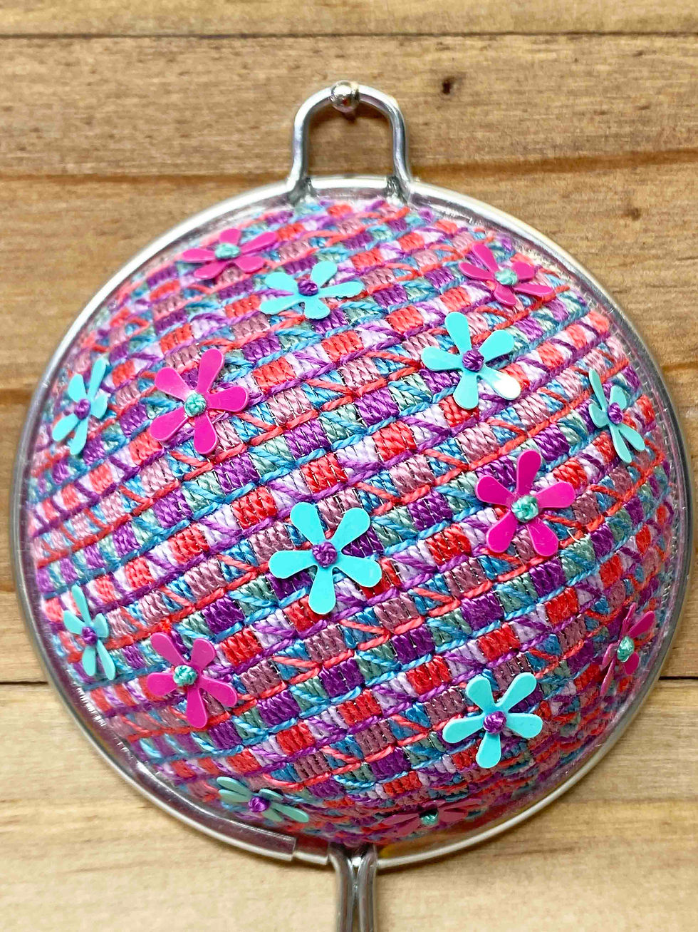 Thumbnail: Hand Embroidered Stainless Steel Tea Strainer -Summer Daisy (physical product)