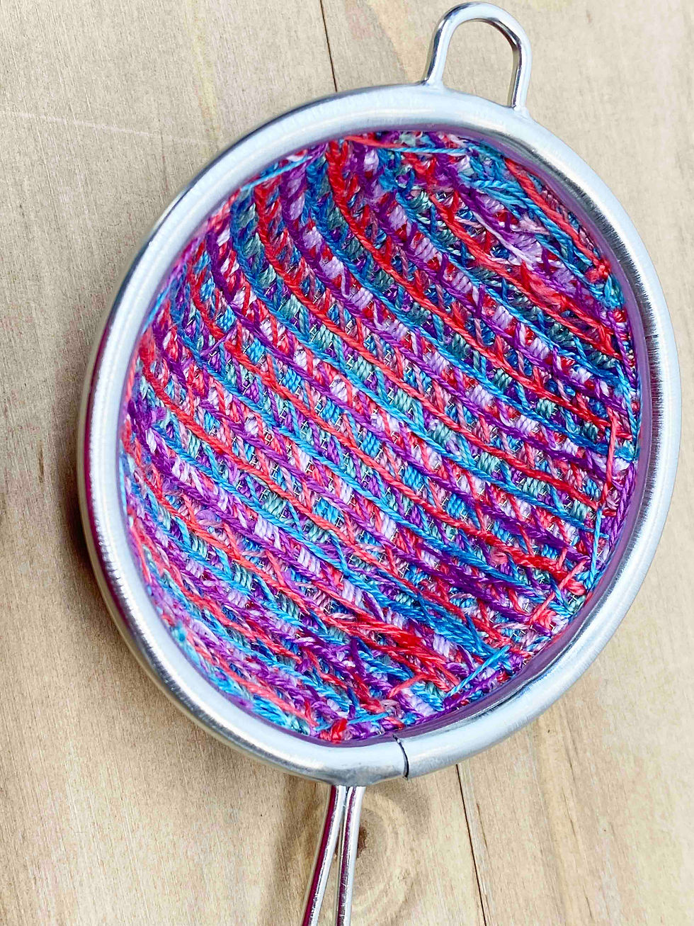 Thumbnail: Hand Embroidered Stainless Steel Tea Strainer -Summer Daisy (physical product)