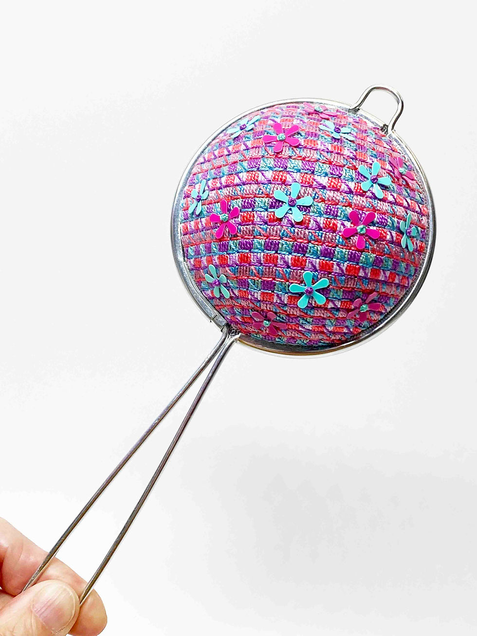 Thumbnail: Hand Embroidered Stainless Steel Tea Strainer -Summer Daisy (physical product)
