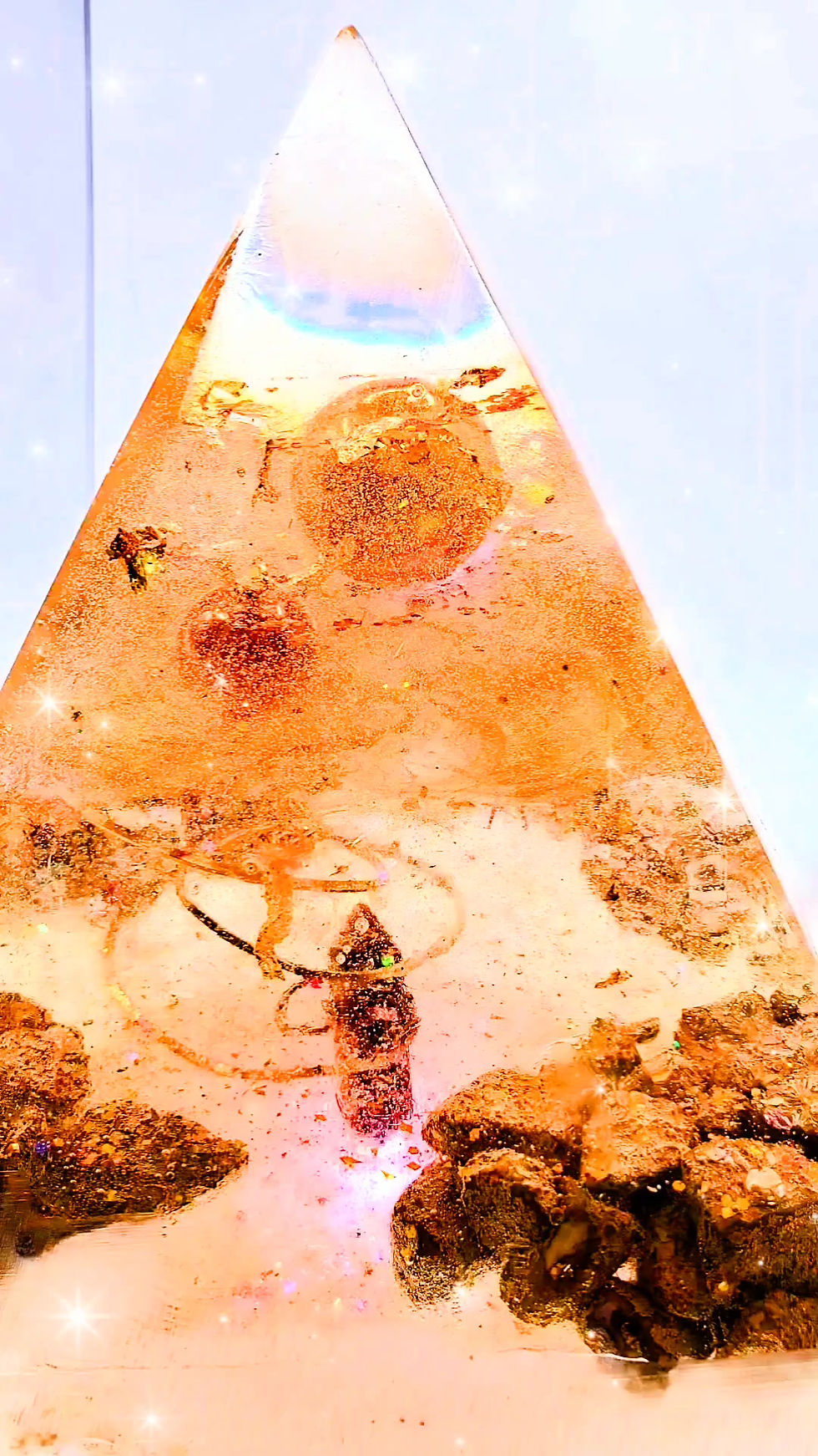 Thumbnail: Golden love