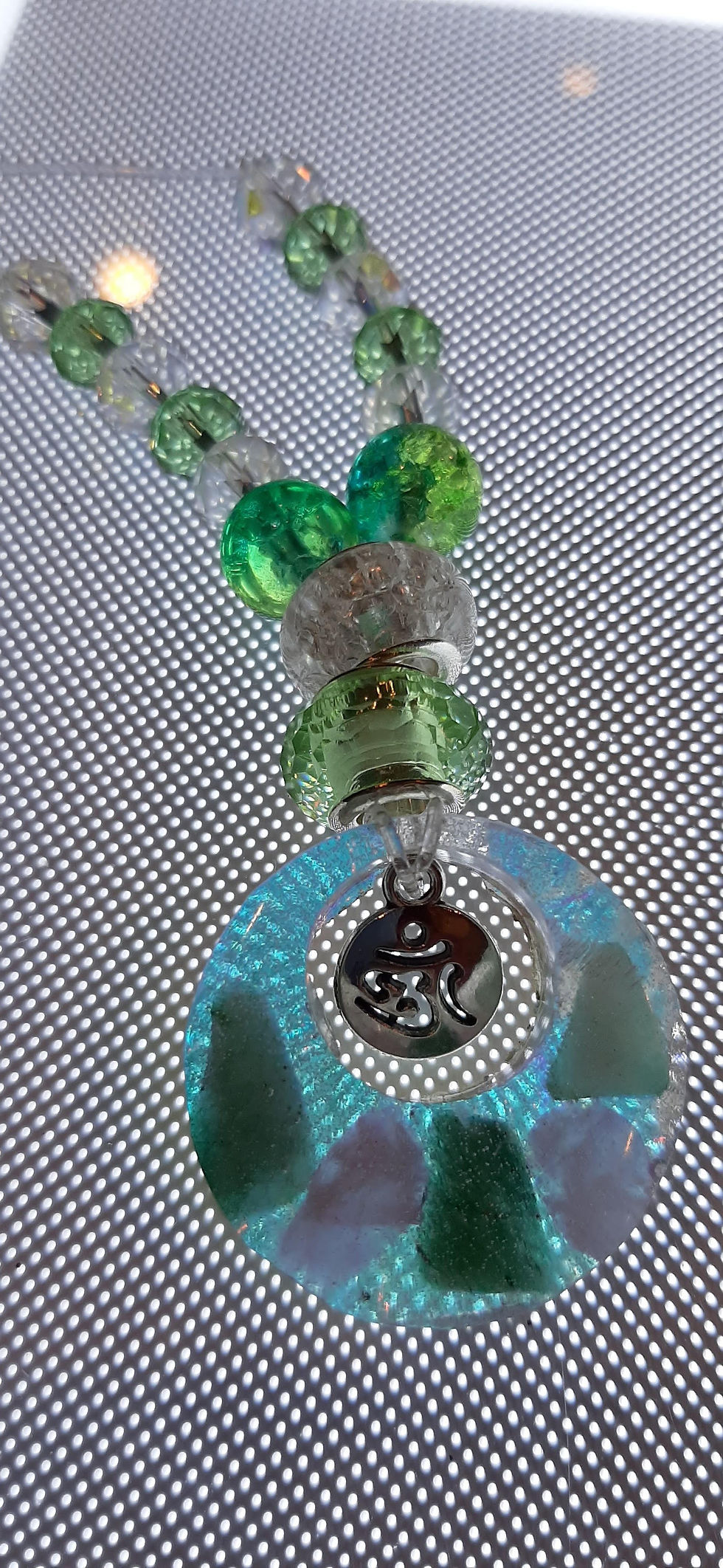 Thumbnail: Jade and Quartz  om