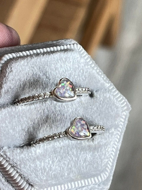 Thumbnail: Lara silver memorial ring with unicorn opal shards and ashes