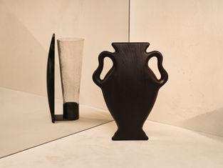 H&M HOME unveils their Milan Design Week installation with acclaimed American interior designer Kelly Wearstler. A curated selection of key objects and furniture from the collaboration are revealed at Palazzo Acerbi — marking a double debut for H&M HOME and the LA-based design icon.